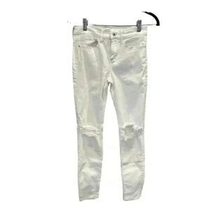 - Sneak Peek Juniors  White MId-Rise Distressed Jeans, Size 5,   Pre-Owned